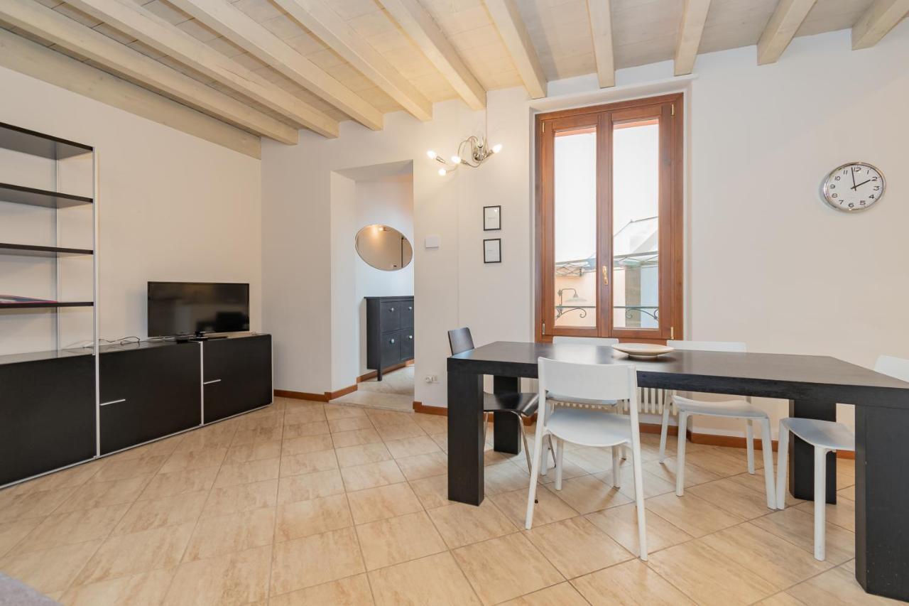 Trilocale Rua Sovera 85 - F&L Aparment ブレシア エクステリア 写真